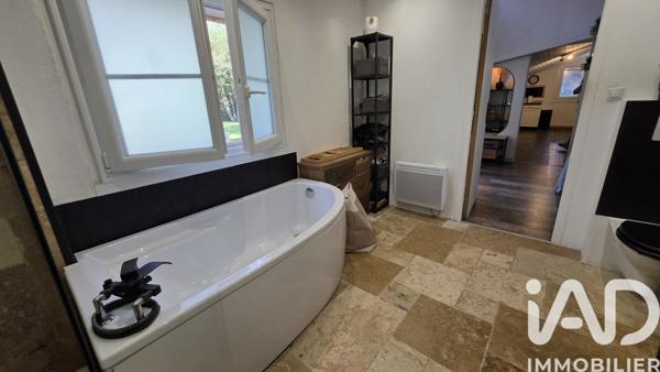 Maison à vendre 6 pièces 186 m² Bayon-sur-Gironde