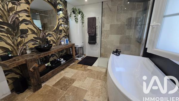 Maison à vendre 6 pièces 186 m² Bayon-sur-Gironde