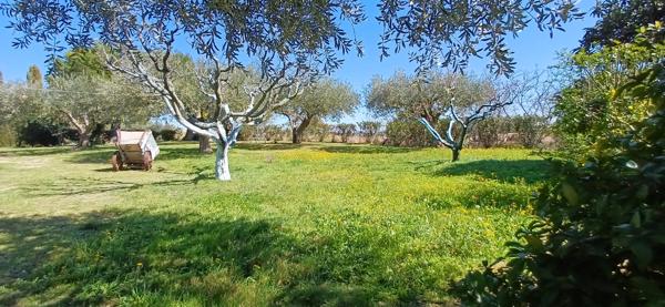 Argeliers (11120) Villa de PLAIN PIEDS au calme.