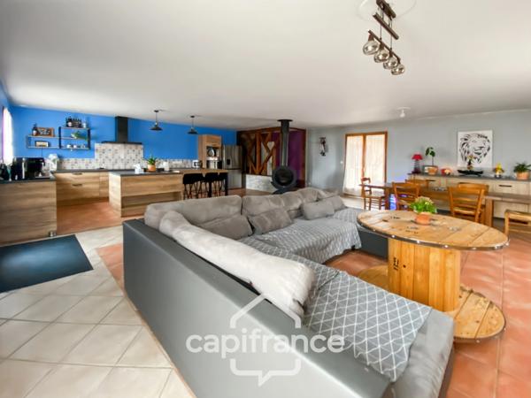 DOMMARTIN LES CUISEAUX - Maison à vendre 7 pièces - 4 chambres - 1001m² de terrain