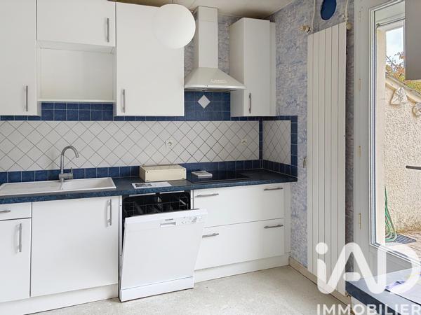 Maison à vendre 4 pièces 80 m² Nazelles-Négron
