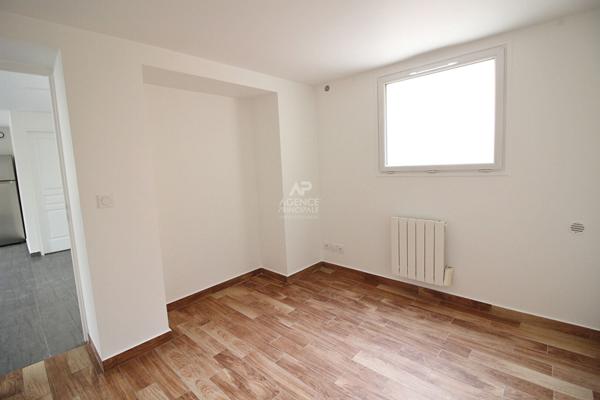 Gare à deux pas - Jardin privatif - zéro charges ! 189 500 € **  - Référence  26-3907
