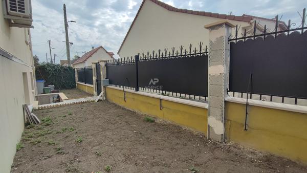 Gare à deux pas - Jardin privatif - zéro charges ! 189 500 € **  - Référence  26-3907