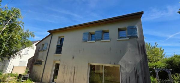 Ensemble de 3 appartements proche centre ville