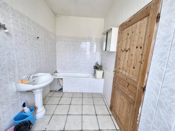 Maison à vendre 5 pièces de 200 m²