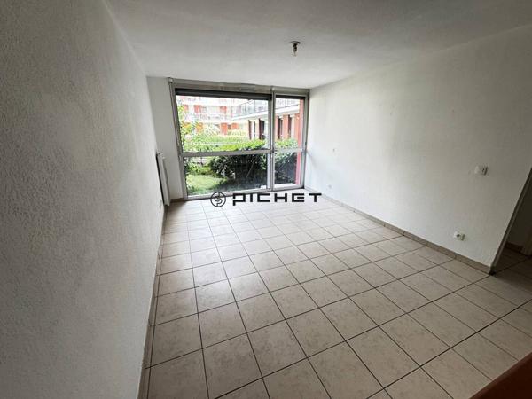 Appartement 2 pièces 42 m² BORDEAUX - 33300