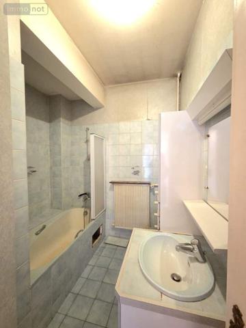 Maison à vendre à Tours dans l'Indre-et-Loire (37000), ref : 001/2475   
TOURS Centre - Velpeau