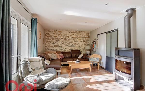 Maison à vendre    4 pièces •  La Cadière-d'Azur