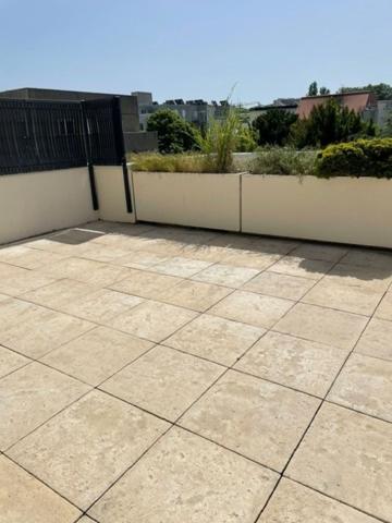 Appartement duplex type 5 avec grande terrasse