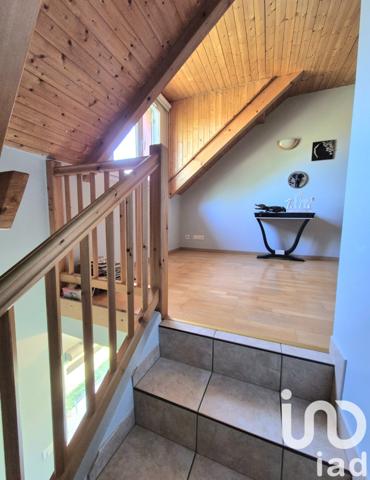 Maison à vendre 7 pièces 250 m² Neydens