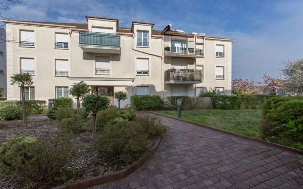 Appartement à vendre    3 pièces • 58,96 m2 Saint-Michel-sur-Orge