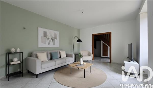 Maison à vendre 2 pièces 62 m² Saint-Amand-Montrond