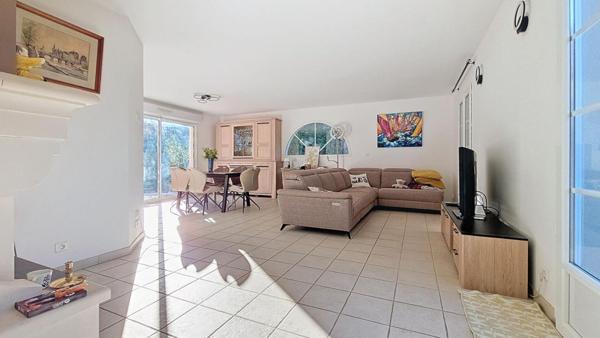 Maison Etaules 6 pièce(s) 133 m2