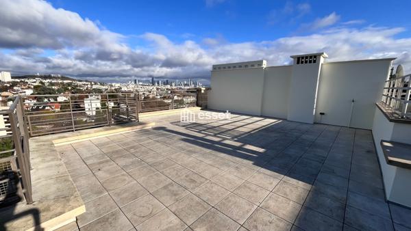 Location Appartement 2 pièces 78.15 m² - Saint Cloud 92210