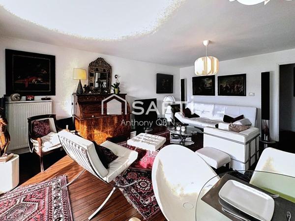 Appartement type 4 de 80m², place de parking, balcon, proximité CHR