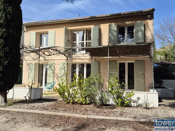 Maison
                                                                                                                                                                                                                                                                                                                        5 pièce(s)                                                                                                                                                                                                          4 chambre(s)                                                                                                                                                                                                          143  m²