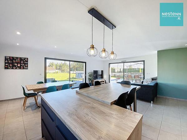 Maison plain pied 2022 - 4 chambres - 130 m² environ - terrain 1 900 m²