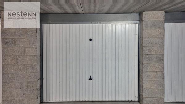 Appartement T3 dans résidence DESCARTES au 2ème étage d'une surface de 67.73 m2, 2 chambres, Ascenseur, Garage