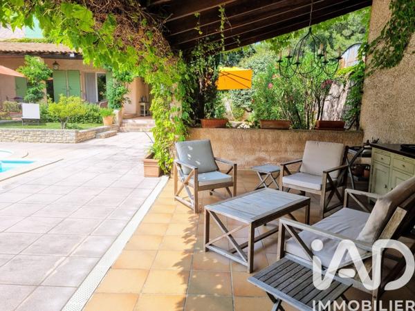 Maison à vendre 5 pièces 163 m² Rognac