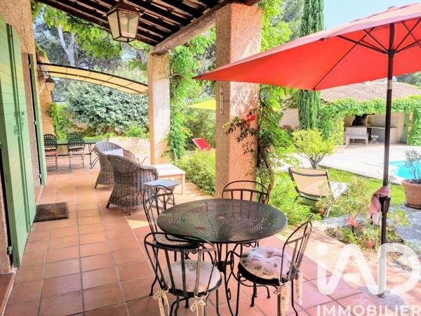 Maison à vendre 5 pièces 163 m² Rognac