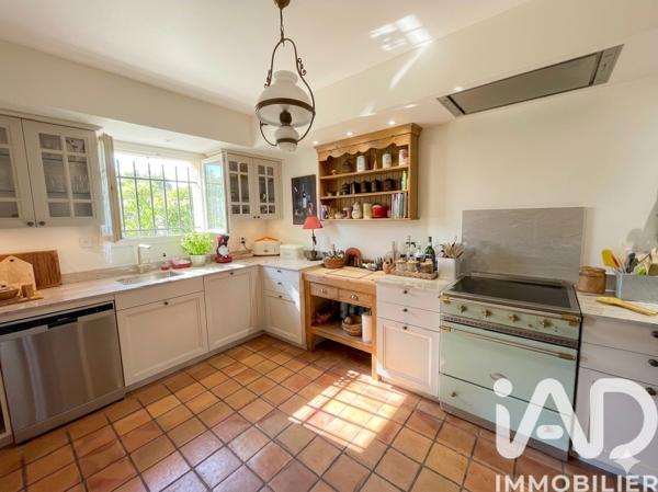 Maison à vendre 5 pièces 163 m² Rognac