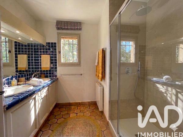 Maison à vendre 5 pièces 163 m² Rognac