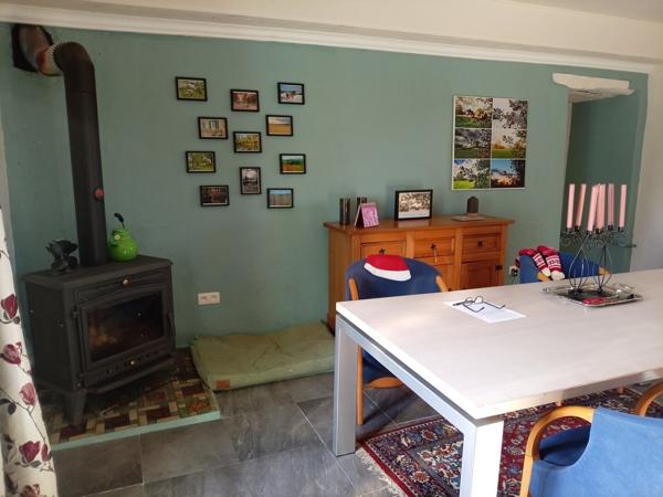 LONGERE RENOVEE + CHAMBRES D HOTES + DEPENDANCES AU BOUT DU CHEMIN 300