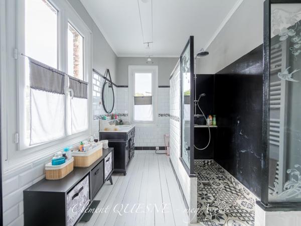 Maison à Dieppe, 76370 - 7 pièces 196m²