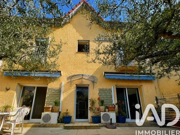 Maison à vendre 5 pièces 142 m² Saint-Rémy-de-Provence