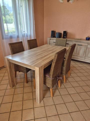 Maison de 110 m2, 3 ch, garage de 80 m2 et terrain de 2379 m2