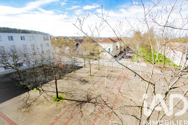 Location appartement 3 pièces 61 m² Plaisir