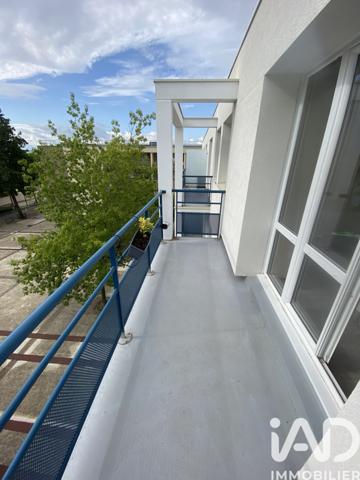 Location appartement 3 pièces 61 m² Plaisir