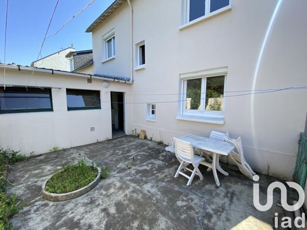 Maison traditionnelle 6 pièces de 126 m² à Saint-Nazaire (44600)