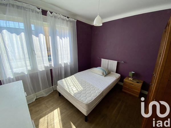 Maison traditionnelle 6 pièces de 126 m² à Saint-Nazaire (44600)