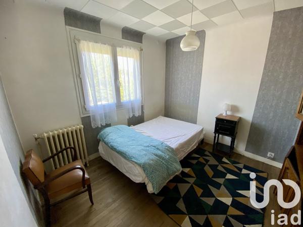 Maison traditionnelle 6 pièces de 126 m² à Saint-Nazaire (44600)