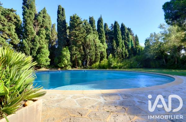 Maison à vendre 23 pièces 772 m² Arles