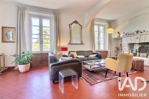 Maison à vendre 23 pièces 772 m² Arles
