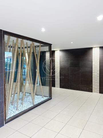 Cavaillon (84300) Cavaiilon appartement T2 de 42 m2 parking balcons 10 m2 ascenseur