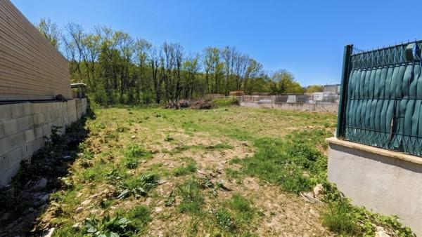 Terrain à vendre 115 000 € Saint-Clair-de-la-Tour 1063 m² DPE