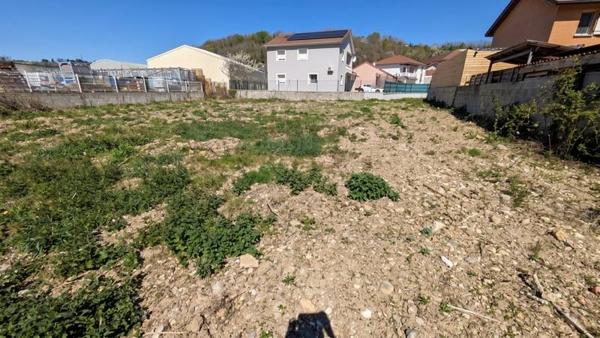 Terrain à vendre 115 000 € Saint-Clair-de-la-Tour 1063 m² DPE