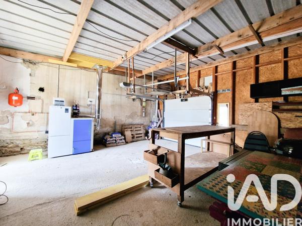 Maison à vendre 5 pièces 101 m² Carhaix-Plouguer