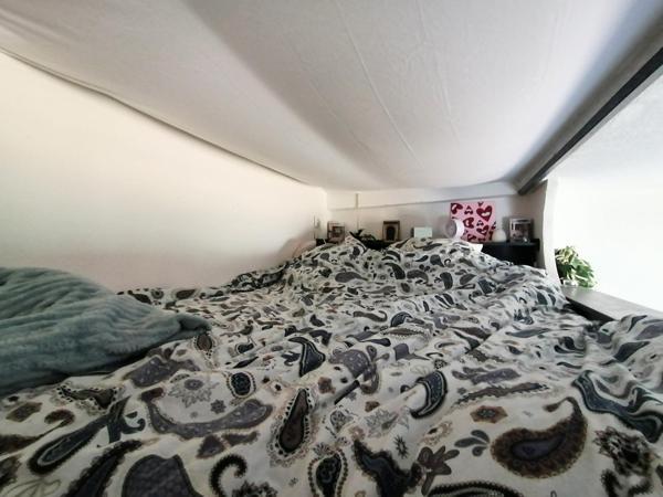 Proche Rer D et Commerces