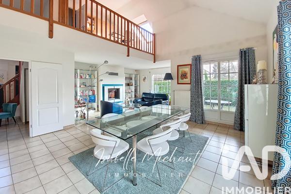 Maison à vendre 8 pièces 195 m² Vernouillet