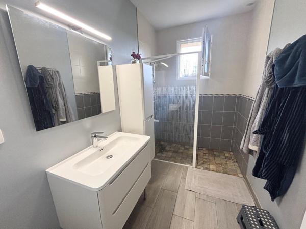 Maison à LE MESNIL-OZENNE, 50220 - 5 pièces 107m²