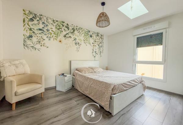 Parempuyre (33290) MAISON T4 - 3 CHAMBRES - JARDIN