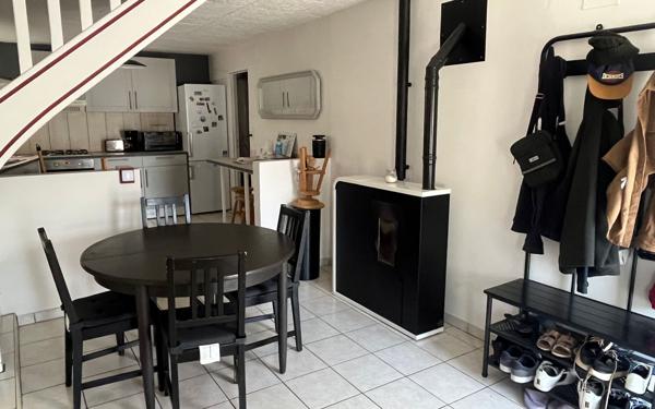 Appartement à vendre    4 pièces • 74 m2 Mouguerre