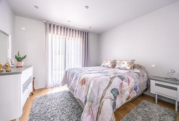 BELLE PROPRIETE ,  3 CHAMBRES JARDIN PISCINE