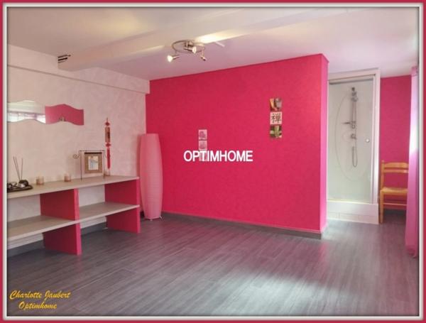 Maison à vendre 7 pièces CHALAIS (16)