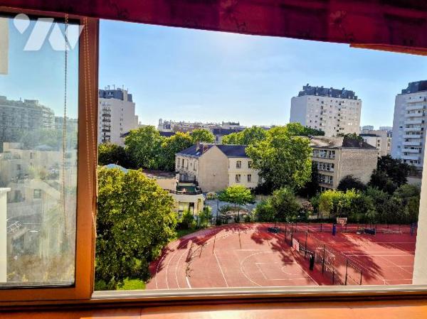 Paris 15e – Cambronne – Appartement familial 119 m² – Vue dégagée – Parking – À rafraichir.