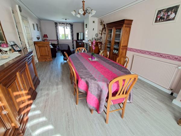 Maison 7 pièce(s) 5 chambre(s) 160 m²
